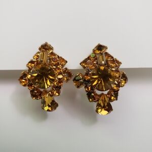 Vintage orange screw back earrings